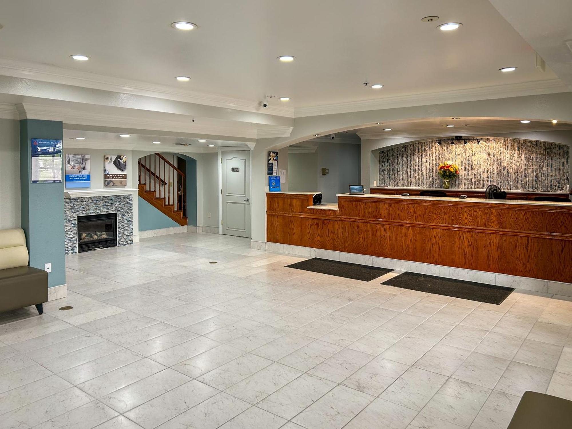 Motel 6 Ontario Ca Convention Center Airport ภายนอก รูปภาพ