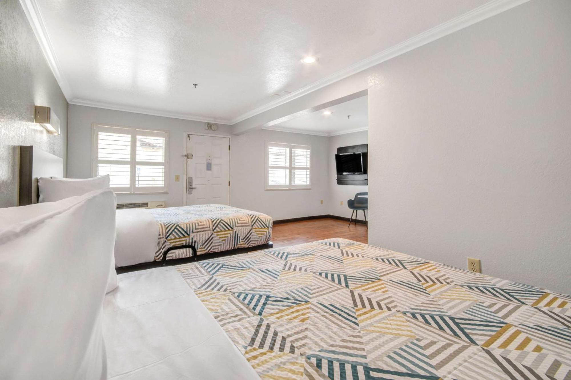 Motel 6 Ontario Ca Convention Center Airport ภายนอก รูปภาพ